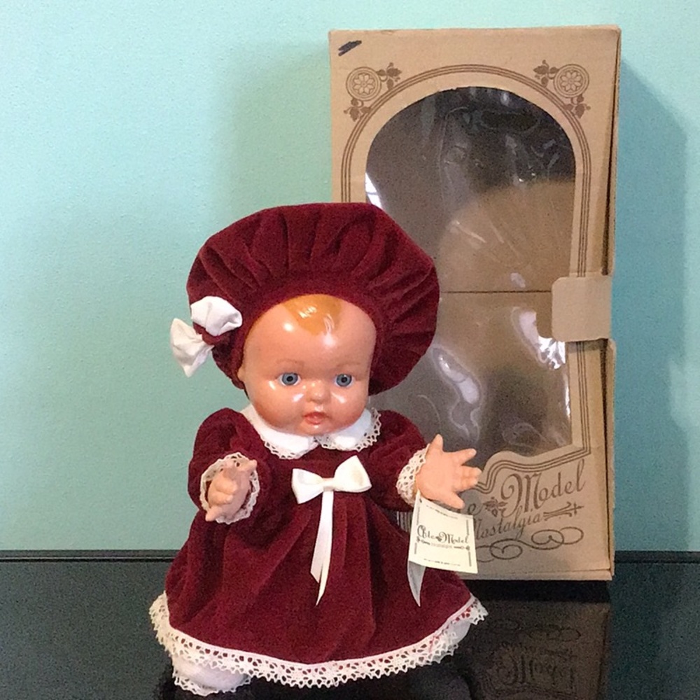 Arte Model Nostalgia Baby Girl Doll - Model # P.00750 R.C. Spain